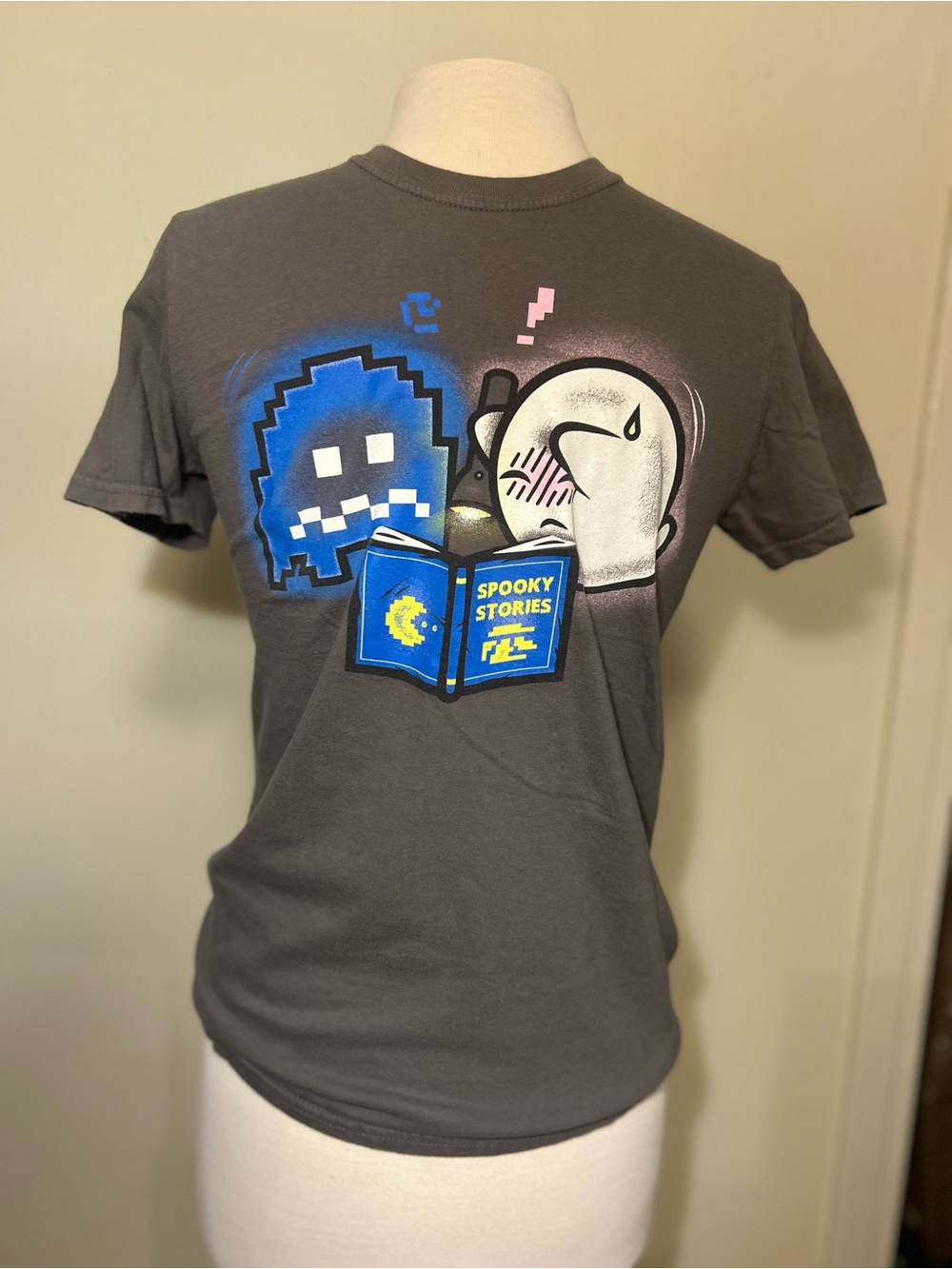Gray 'Spooky Stories' Graphic Tee with PacMan characters